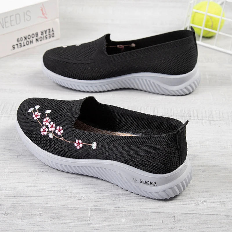 Tênis Feminino Malha Respirável Conforto FloralSapatos Macios Cor Sólida Moda Calçados Femininos Leves Sapatos de mulher.