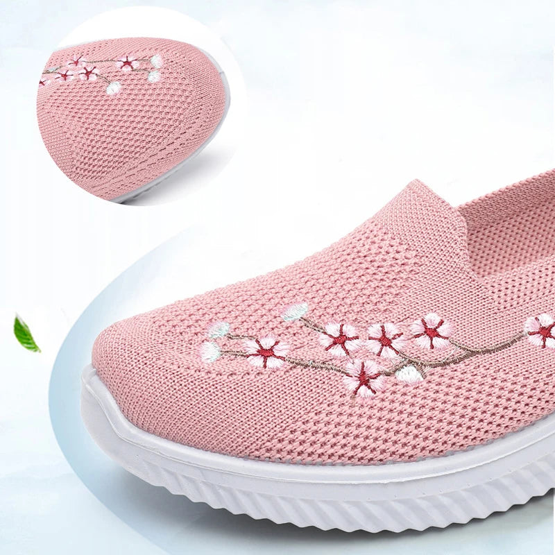 Tênis Feminino Malha Respirável Conforto FloralSapatos Macios Cor Sólida Moda Calçados Femininos Leves Sapatos de mulher.